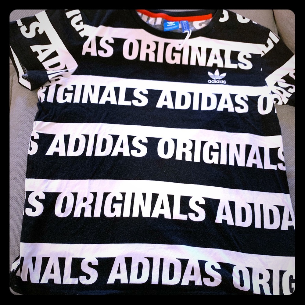 Adidas top